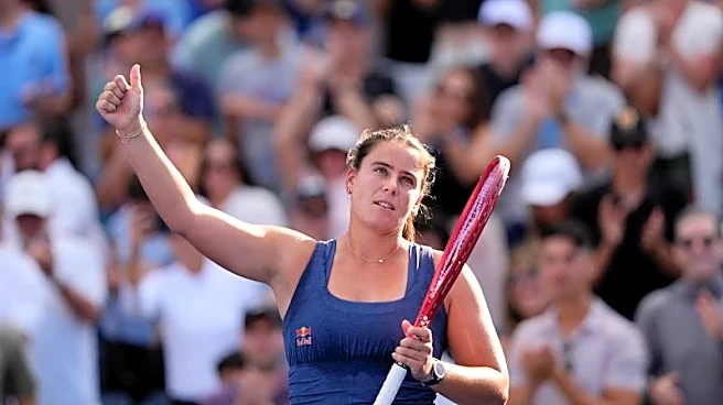 Tennis-Navarro stuns seventh seed Muchova to reach US Open fourth round
