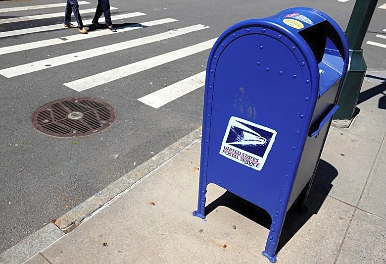 US judge again blocks Postal Service's mail-in voting restrictions