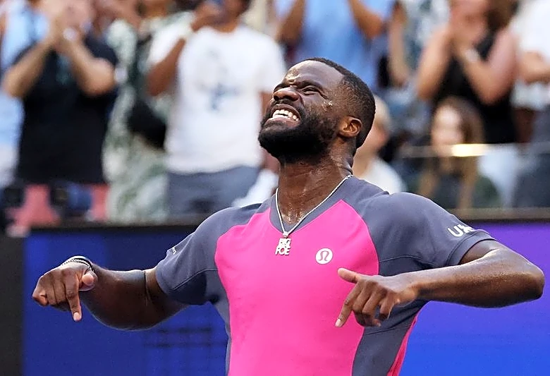 Tennis-Tiafoe shines on 'people's court' to beat familiar foe Medvedev