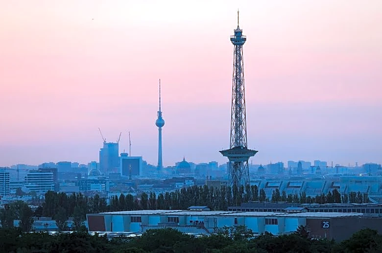 Euro zone investor morale hits four-year-plus high in September, Sentix survey shows