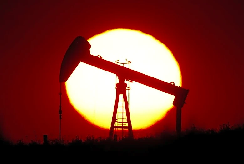 Oil rises as risks of prolonged Mideast conflict heighten supply worries