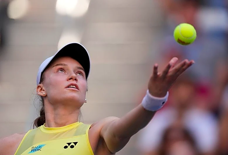 Tennis-Rybakina's recovery fuels US Open run, puts top ranking within reach