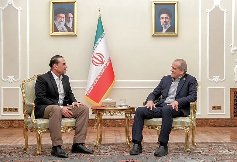 Exclusive-Pakistan warns Iran to rein in Houthis as Riyadh strikes back
