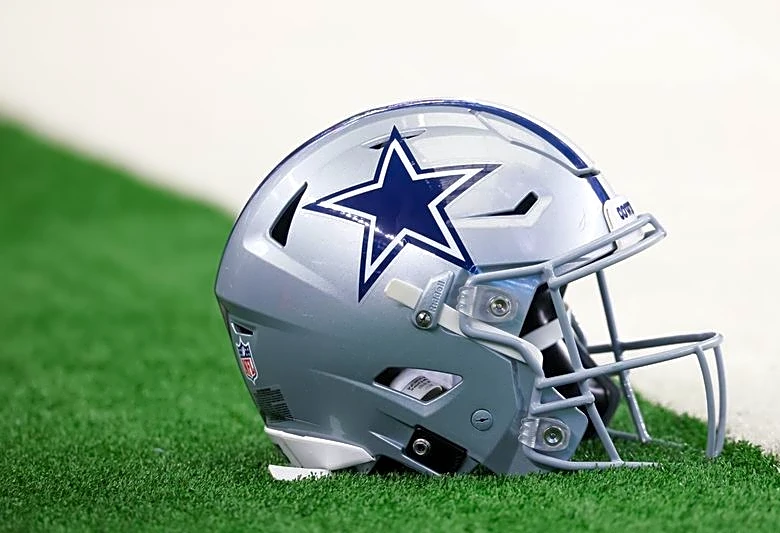 NFL-Cowboys most valuable team for 20th year in a row, Forbes list shows
