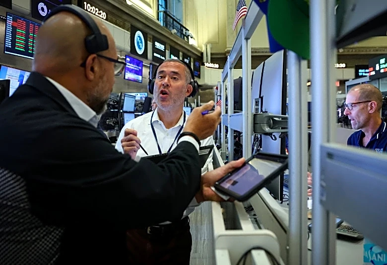 Trading Day: Inflation palpitations