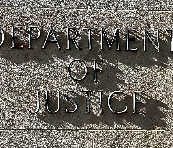 US prosecutor overseeing probe of Trump foes resigns
