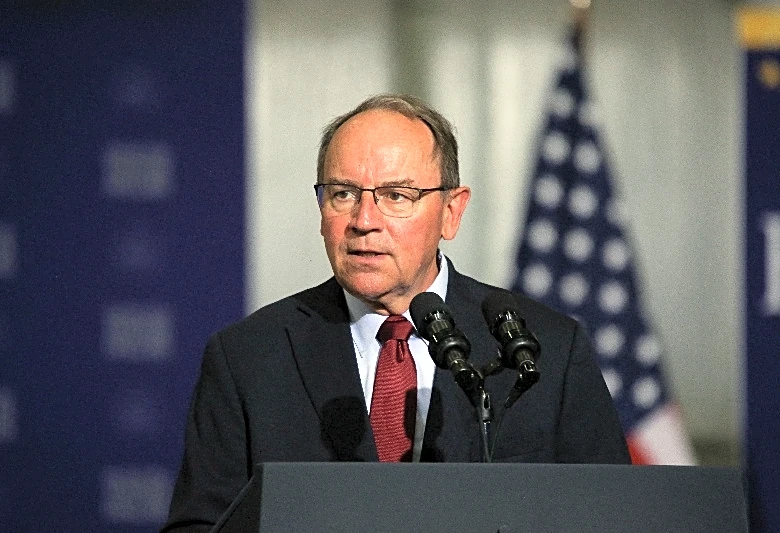 US Rep. Tom Tiffany says he sustained minor injuries after plane makes emergency landing