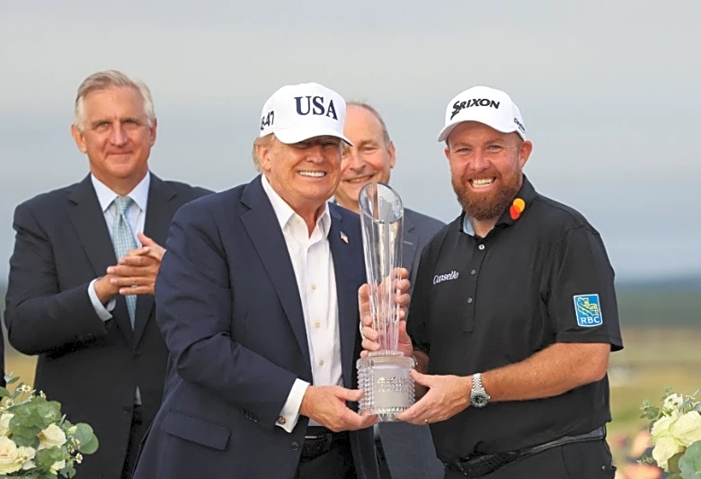 Lowry delights home fans and cheering Trump with Irish Open win
