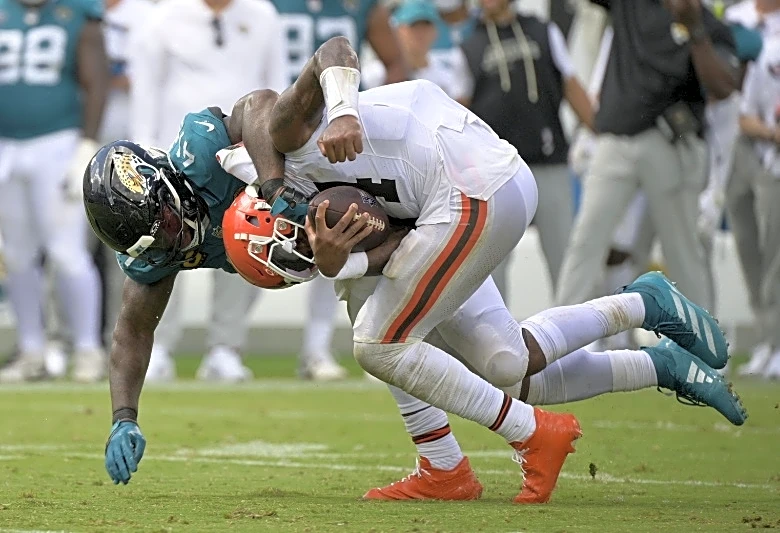 Deshaun Watson done after Week 1 disaster? Browns to 'watch the tape'