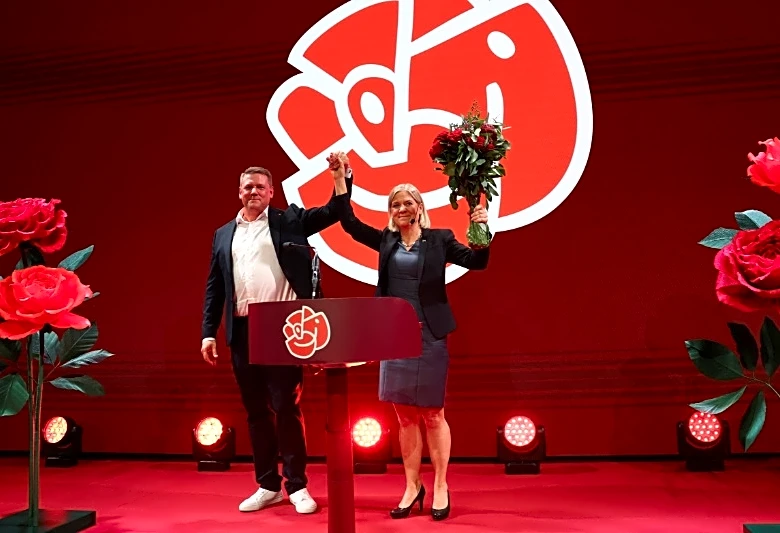 Swedish centre-left opposition in pole position to take power after tight election