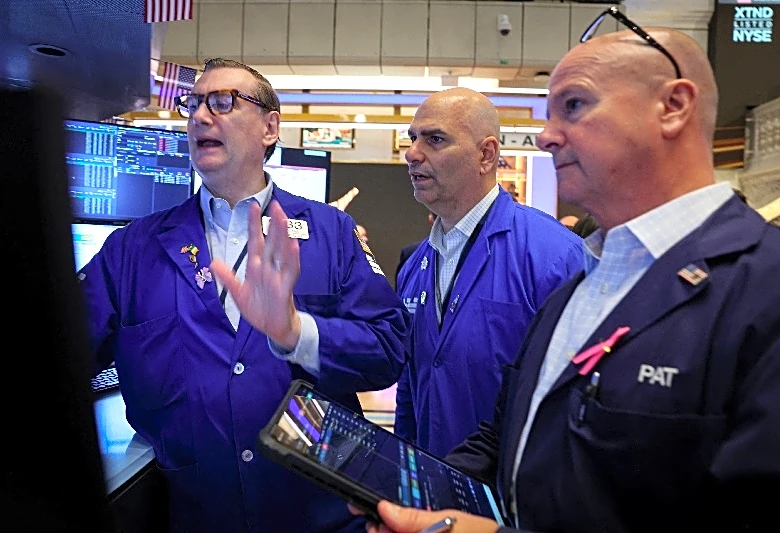 Analysis-Defense, space firms turn to SPACs as investor appetite soars