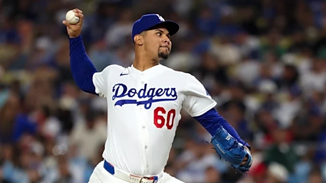 Dodgers put Edgardo Henriquez (back) on IL