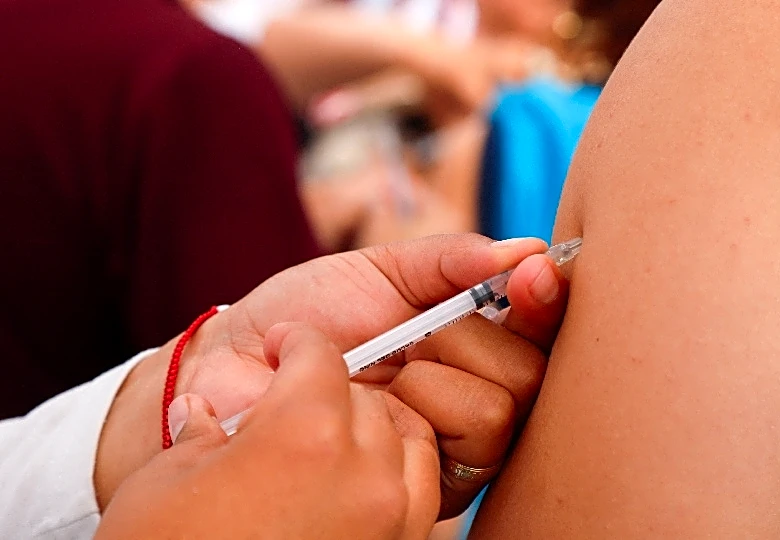 Wiping out measles impossible due to vaccine hesitancy in rich countries, says Gates