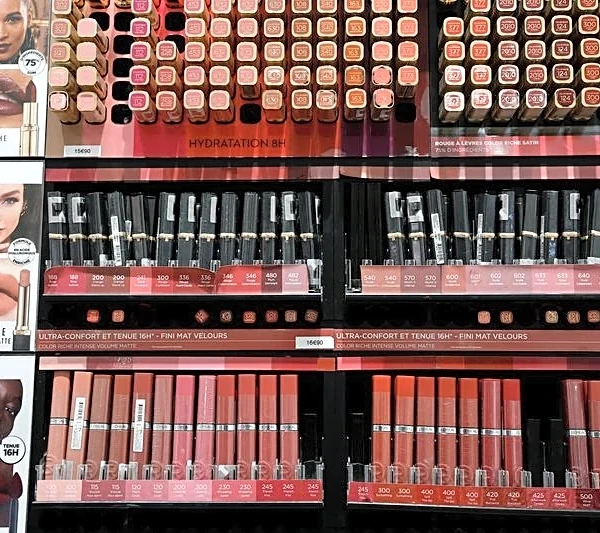 L'Oreal steals French stock market crown from LVMH