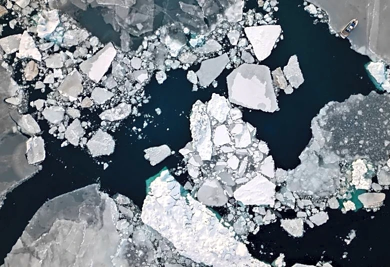 Satellite data shows major ice losses for Greenland and Antarctica