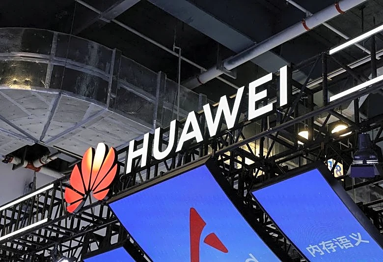 Chinese AI not powerful enough to see rogue-AI risks, says Huawei