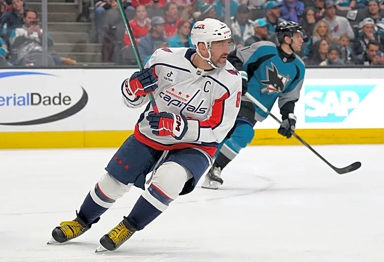 NHL-'I'm Russian,' Ovechkin says about decision to appear in ad for Putin-backed United Russia