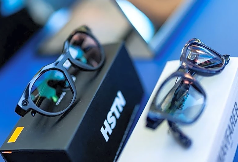 French prosecutors and regulators step up scrutiny on smart glasses