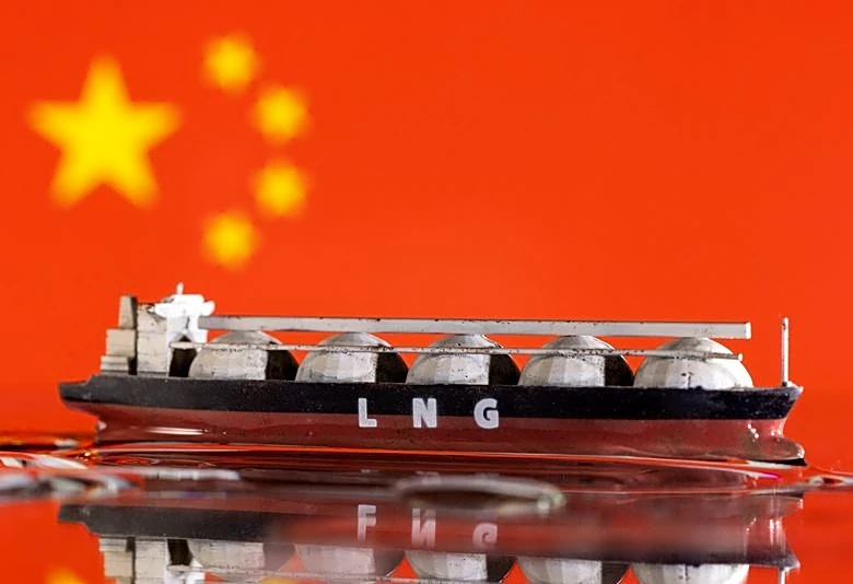 US, China discuss cutting tariffs on US LNG ahead of Xi visit