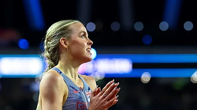 Athletics-Superhero-suited Hodgkinson powers to Athlos 800m title