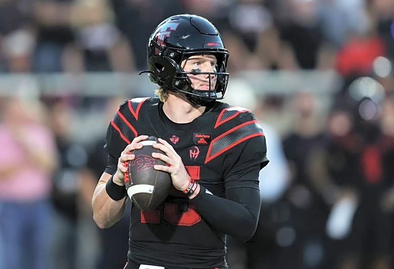 Top 25 roundup: No. 13 Texas Tech holds off No. 22 Houston