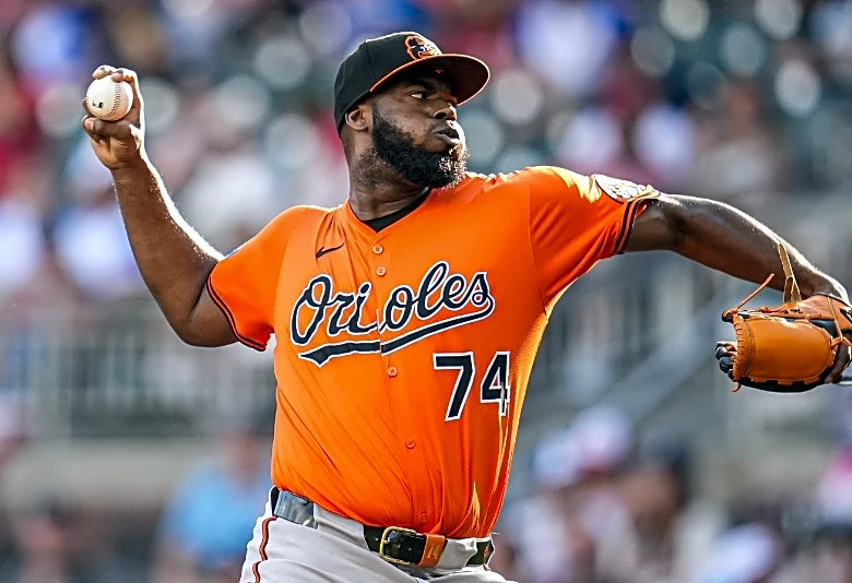 After 14 months, Orioles reinstate All-Star RHP Felix Bautista