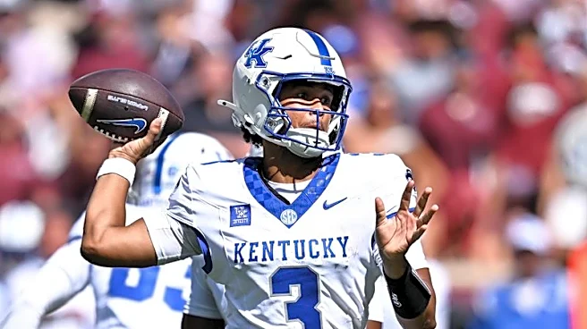 Top 25 roundup: Kenny Minchey leads Kentucky to upset of No. 9 Texas A&M