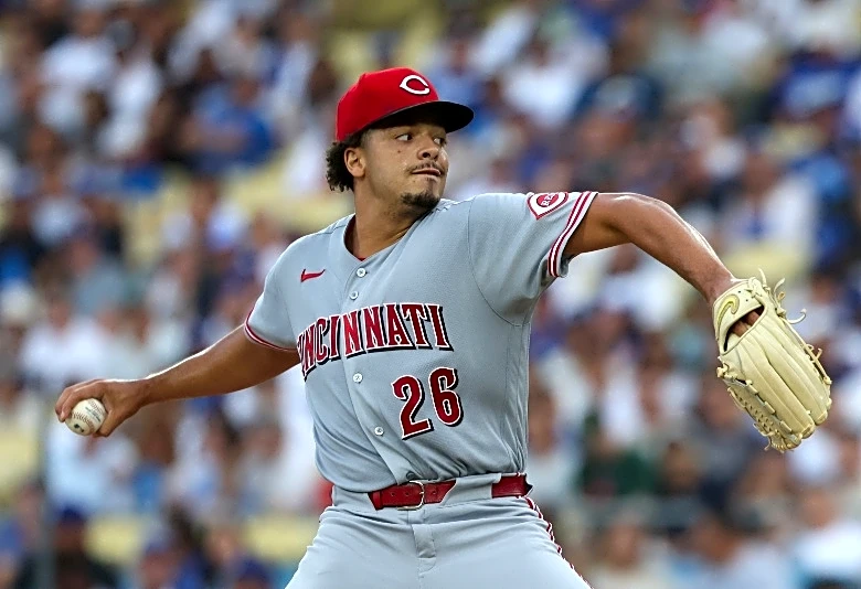 Reds All-Star RHP Chase Burns (groin) to miss rest of season