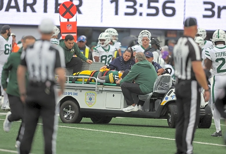 Packers WR Jayden Reed (neck) in hospital overnight but 'doing much better'