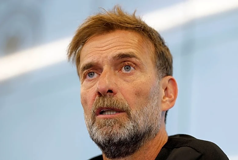 Soccer-Germany coach Klopp earns praise for split squad idea