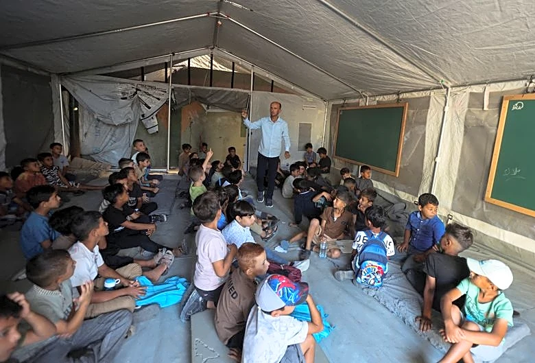 Gaza students return to in-person schooling for first time in three years