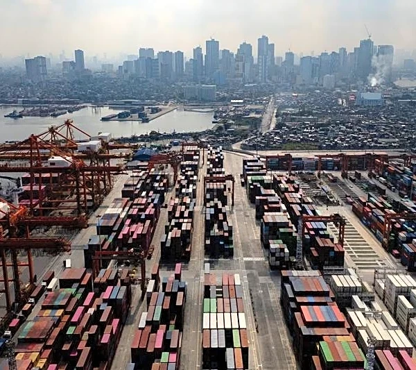 EU reaches initial free trade deal with Philippines in pivot to Asia