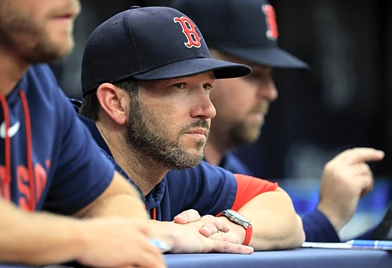 Red Sox reach deals with manager Chad Tracy, top executive Craig Breslow