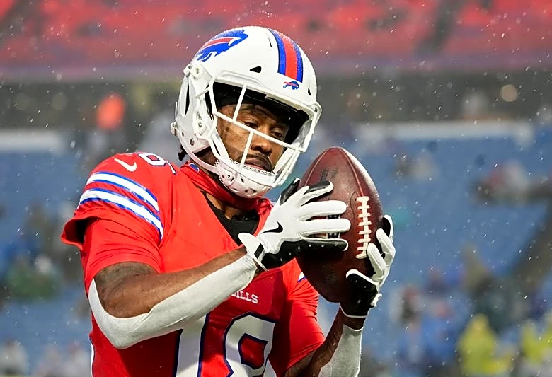 Report: 49ers signing WR Brandin Cooks to practice squad