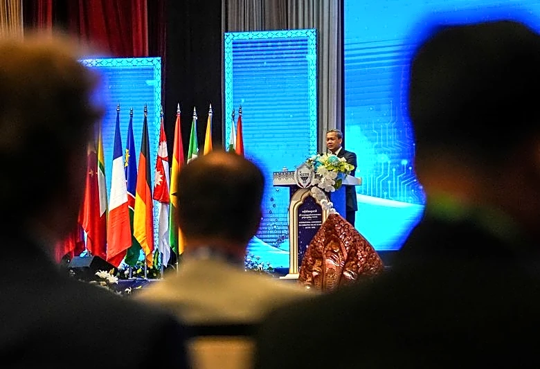 Cambodia no 'safe haven' for scams, prime minister tells anti-fraud summit