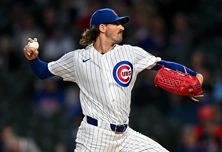 Cubs RHP Kevin Gausman leaves start after injuring left shoulder