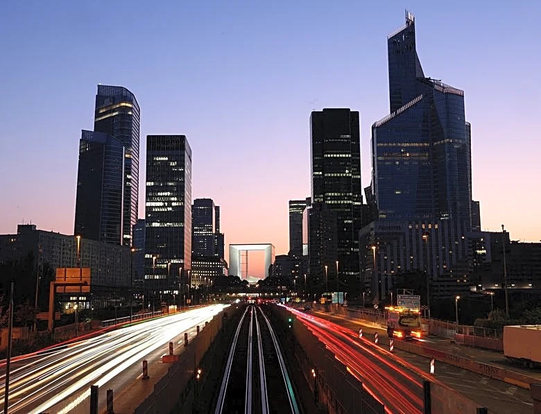 Fragmented market prevents EU banks from financing bloc's ambitions, EBA chair says
