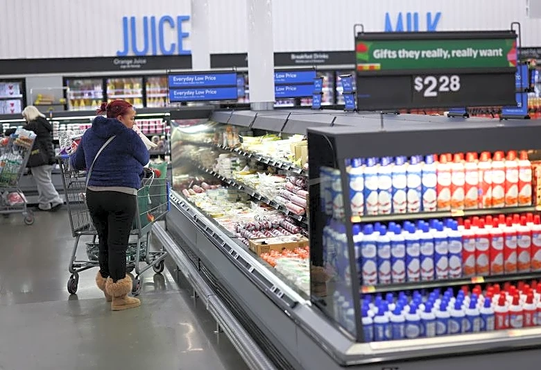US packaged food makers could help cut diet-related deaths, study shows