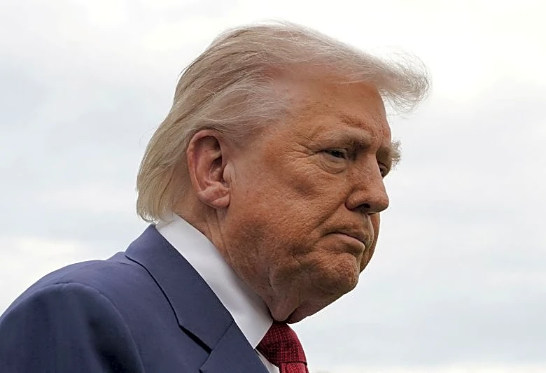US Democrats tee up pre-election war powers vote as some Republicans break with Trump on Iran