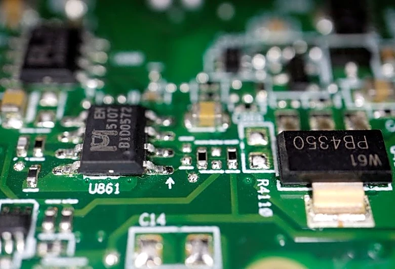 Qualcomm secures extension to global chip licensing pact with Apple
