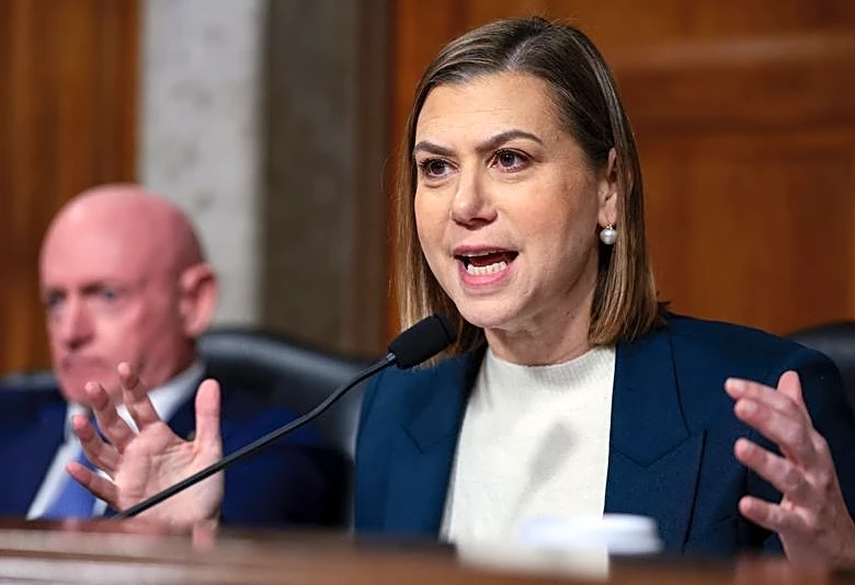 Lawmakers to seek Senate approval of permanent US ban on Chinese cars