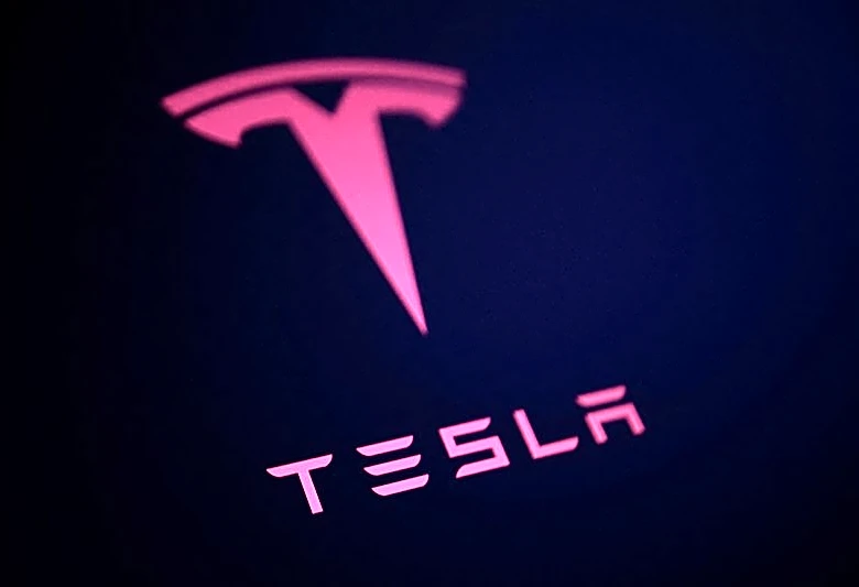 Tesla set to formally roll out Semi electric trucks at Nevada event