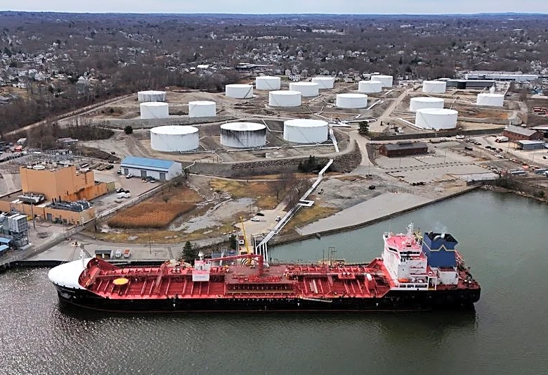 Analysis-Talk of US export ban on diesel deepens US crude futures' discount to global benchmark