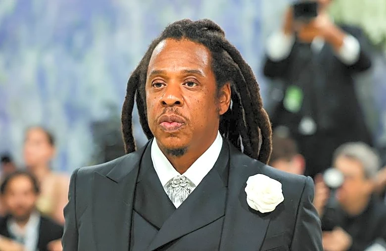 Jay-Z accuser recants rape allegation against the rapper