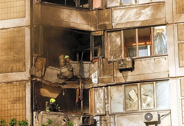 Russian attacks kills three in Ukrainian cities, nine injured in Kyiv strikes, officials say