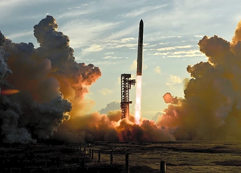 SpaceX's Starship engine failure could impact NASA's moon mission objectives