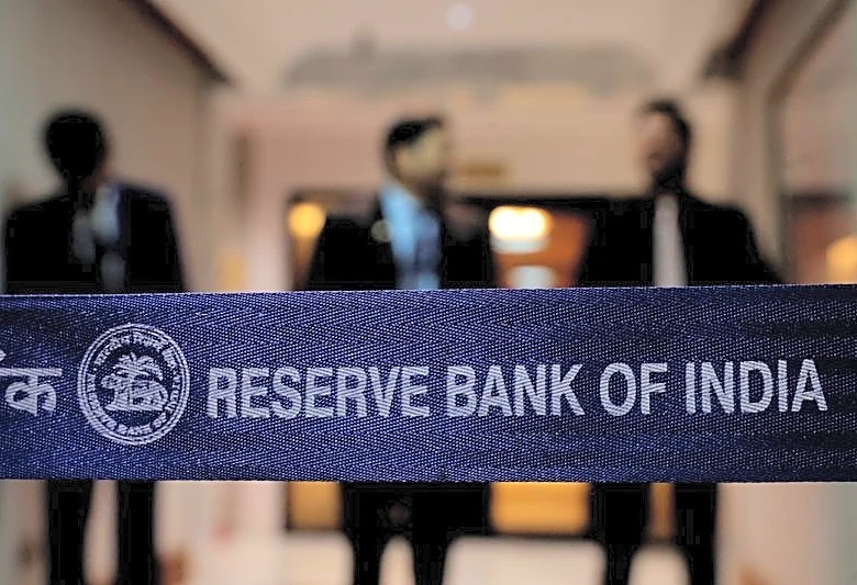 India central bank recommends raising advances limits for state governments