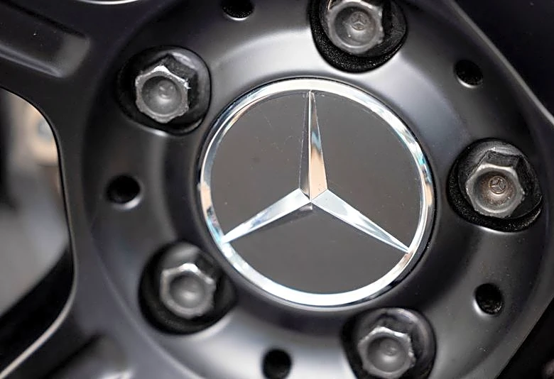 Senate Republican says Chinese vehicle bill will not ban Mercedes-Benz in US
