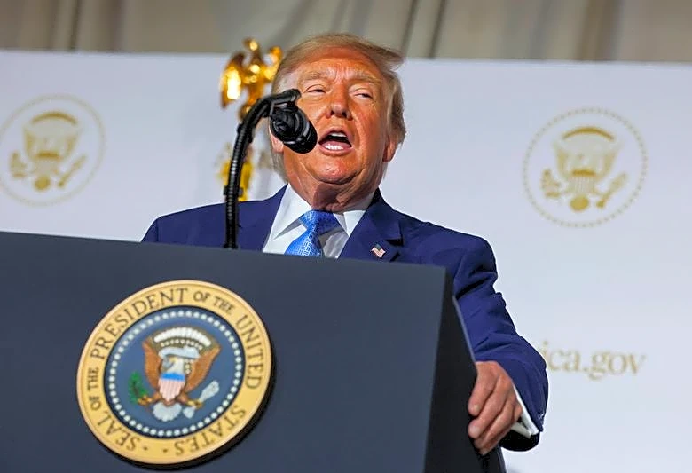 Trump government ads draw artist protest, regulatory complaints