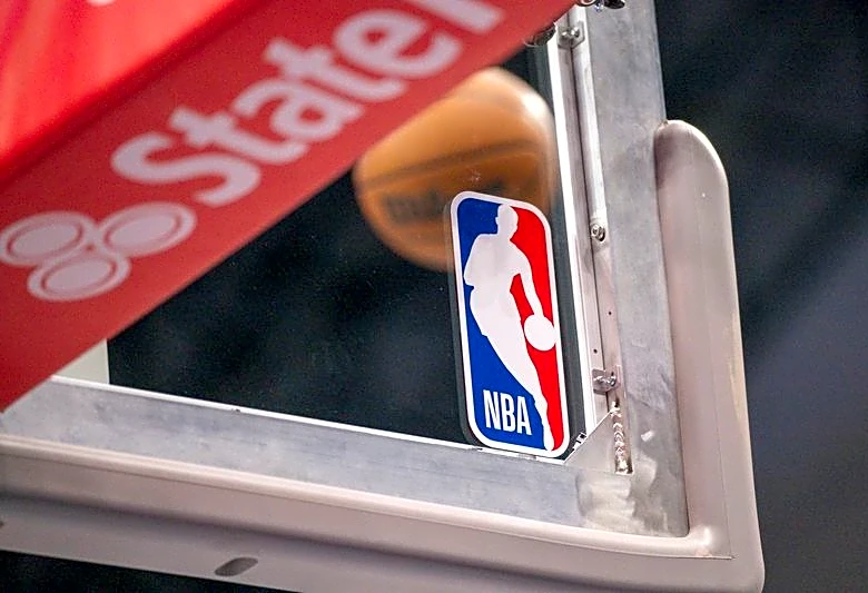 Report: NBA to choose from 3 bids for Vegas expansion team